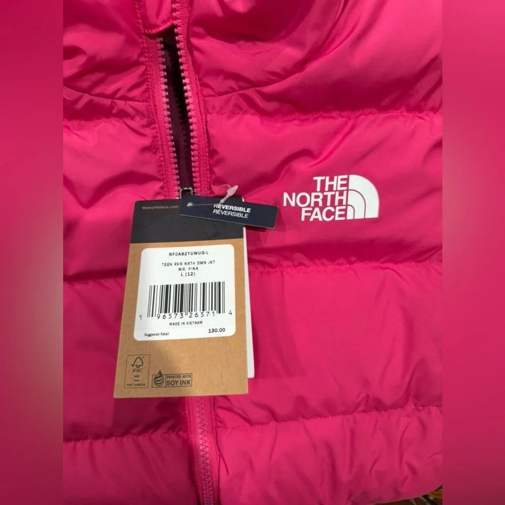 The North Face Reversible Pink and Purple Puffer Jacket for Teens (L-12)